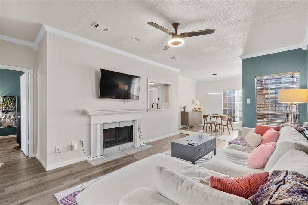 3550 Country Square Drive #111, Carrollton, TX 75006