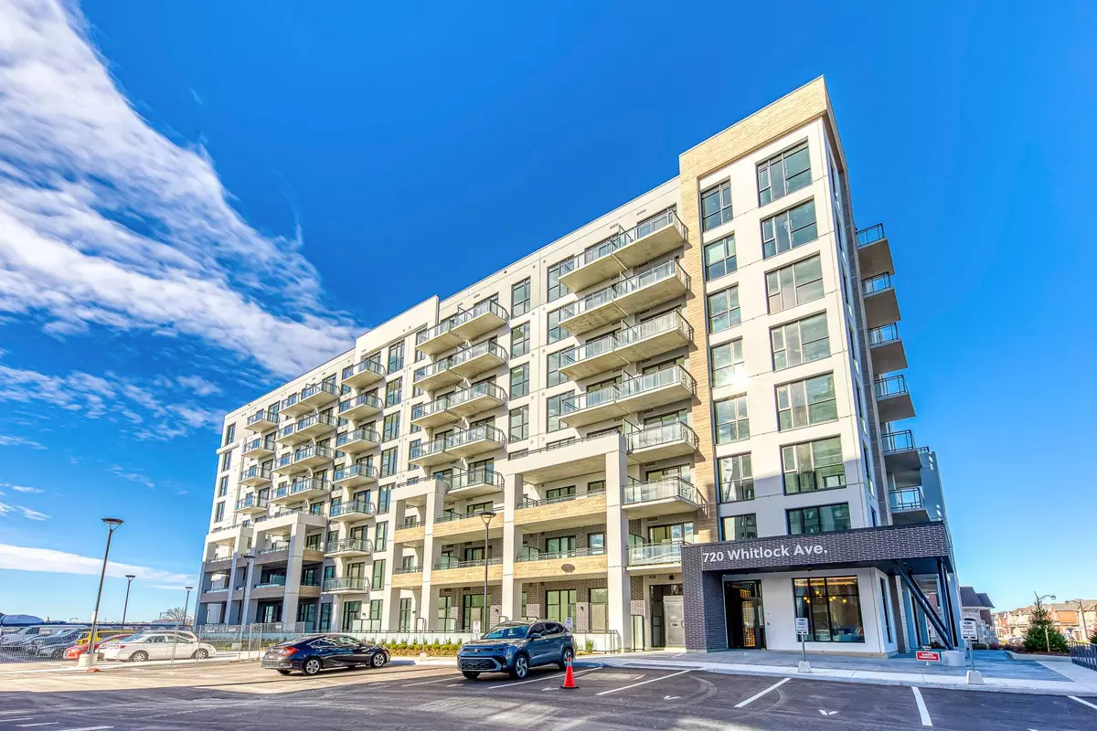 Milton, ON L9E 2B5,720 Whitlock AVE #210