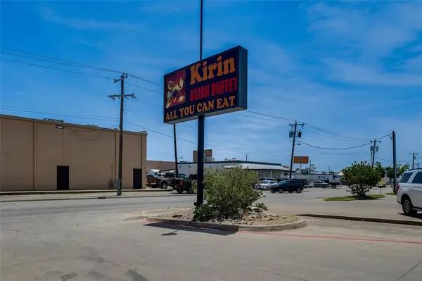 Mineral Wells, TX 76067,215 27th Avenue