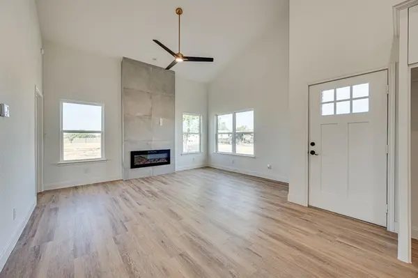 West Tawakoni, TX 75474,413 Caro Drive