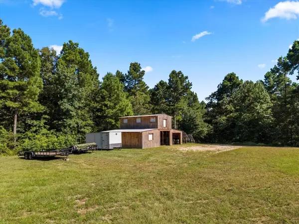 Winnsboro, TX 75494,4012 County Road 3990