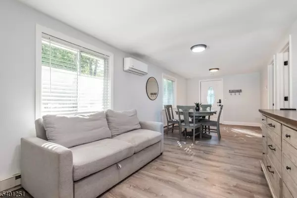 Rockaway Twp., NJ 07866,826 Green Pond Rd