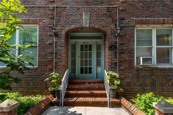 Brooklyn, NY 11220,318 67th ST