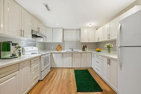 Toronto E10, ON M1E 4B3,54 Minnacote AVE #Bsmt