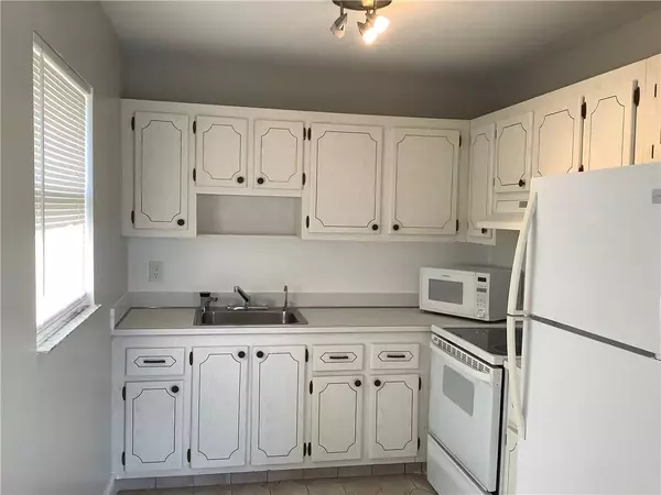 Delray Beach, FL 33446,189 Saxony D #189