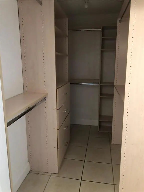 Pembroke Pines, FL 33024,1801 Bayberry Dr #1801