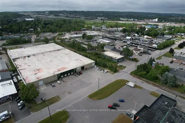 Barrie, ON L4N 2N4,125 Brock ST