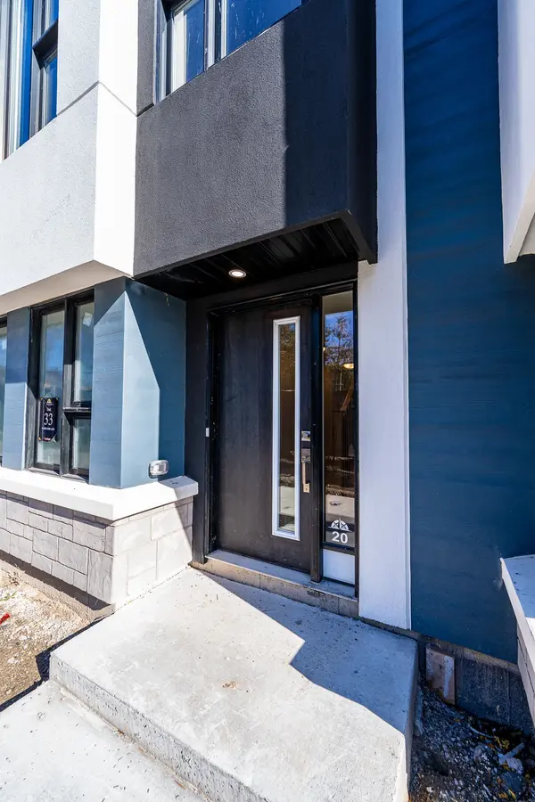 Orillia, ON L3V 8P4,20 Bru Lor LN