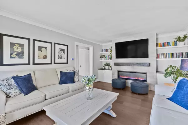 Grimsby, ON L3M 1A8,94 Dorchester DR