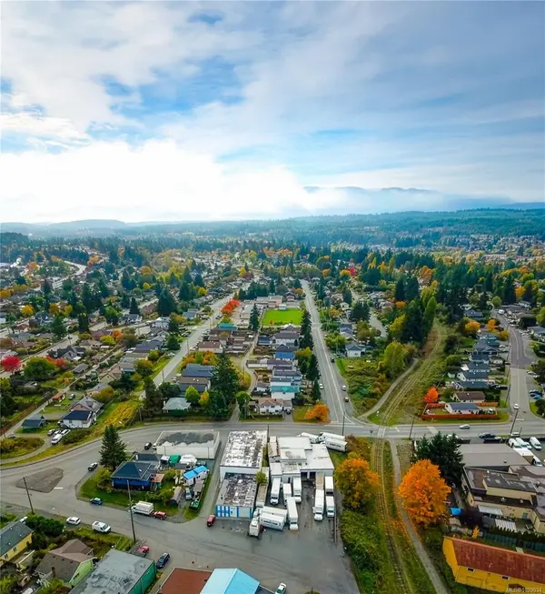 Nanaimo, BC V9R 1M7,16 Fifth St