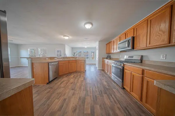 Bells, TX 75414,121 N Washburn Road