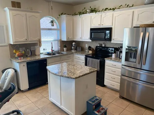 Fort Worth, TX 76244,3817 Summersville Lane