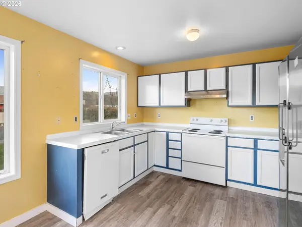 Hood River, OR 97031,3220 MIDWAY RD