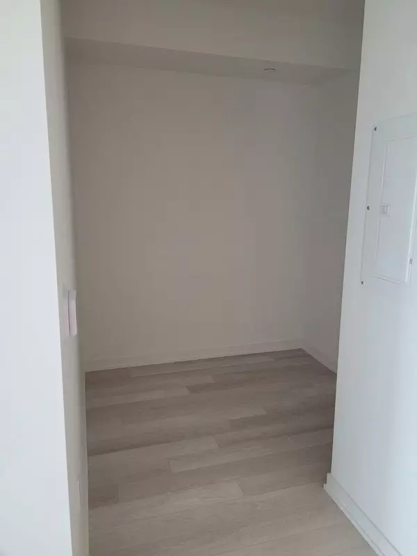 Toronto C08, ON M5A 3A6,48 Power ST #2005