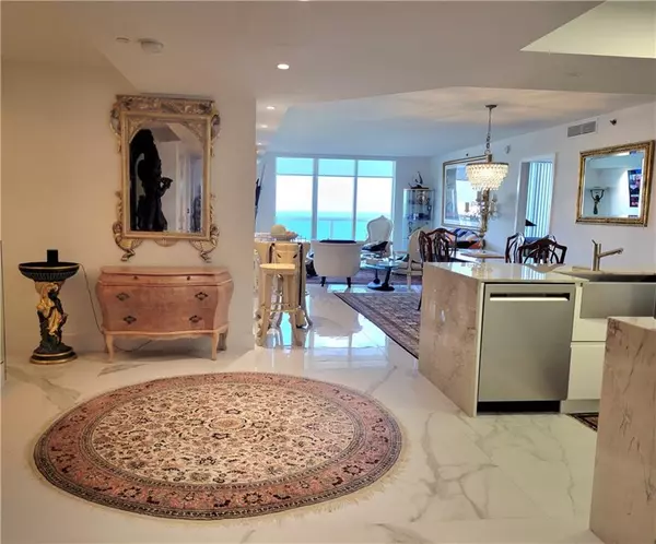 Hallandale Beach, FL 33009,1830 S Ocean Dr #5111