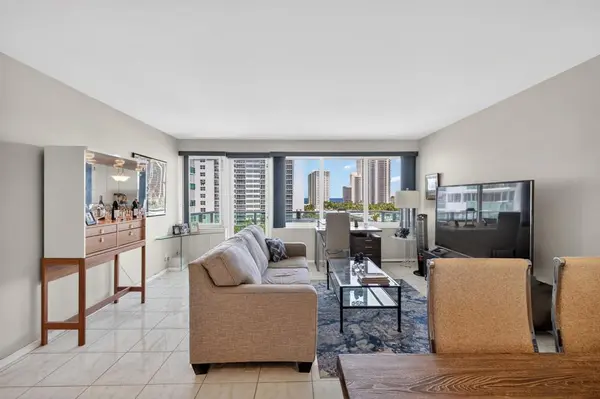 Fort Lauderdale, FL 33308,3233 NE 34th St #814