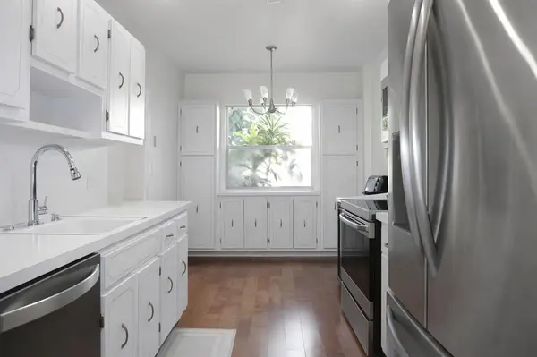 Hollywood, FL 33021,3800 Hillcrest Dr #112