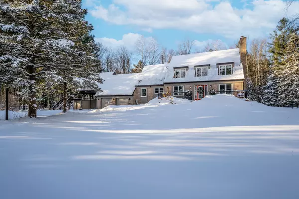 7816 6th Line, Essa, ON L0M 1T0