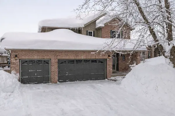 3173 Bass Lake Side RD E, Orillia, ON L3V 7Y4