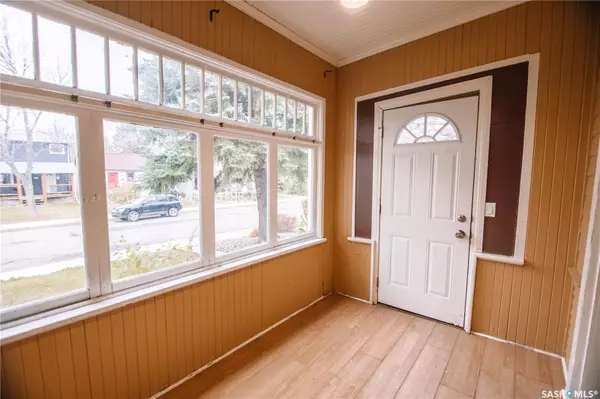 Regina, SK S4T 4C2,2061 Queen STREET