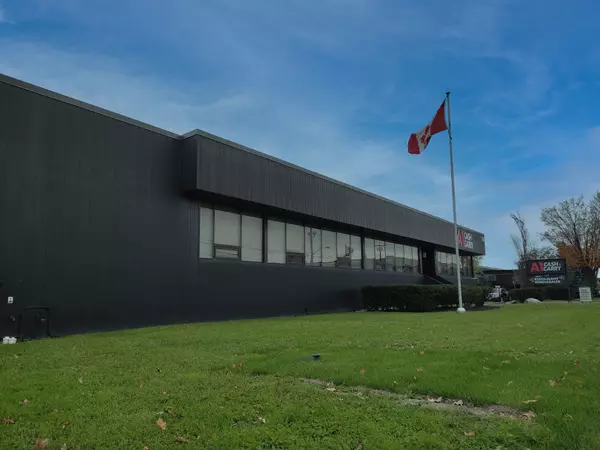 Toronto W04, ON M6A 2W5,1168 Caledonia RD #3 - OPT 3