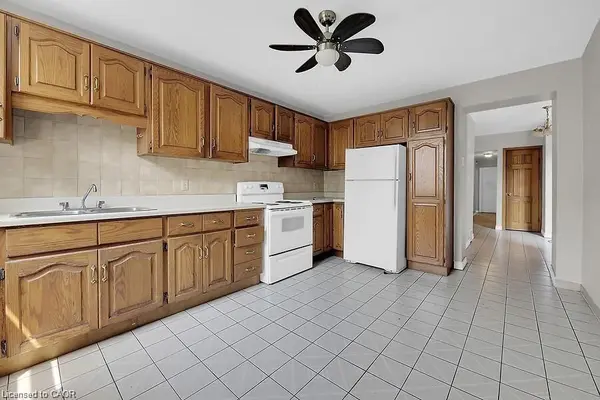 Hamilton, ON L8N 2X7,88 GRANT AVE