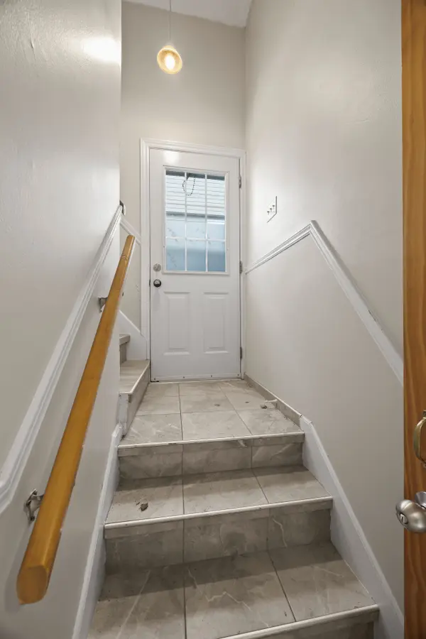 London South, ON N5Z 2Z4,329 Thompson RD