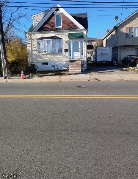 Garfield City, NJ 07026,719 Midland Ave