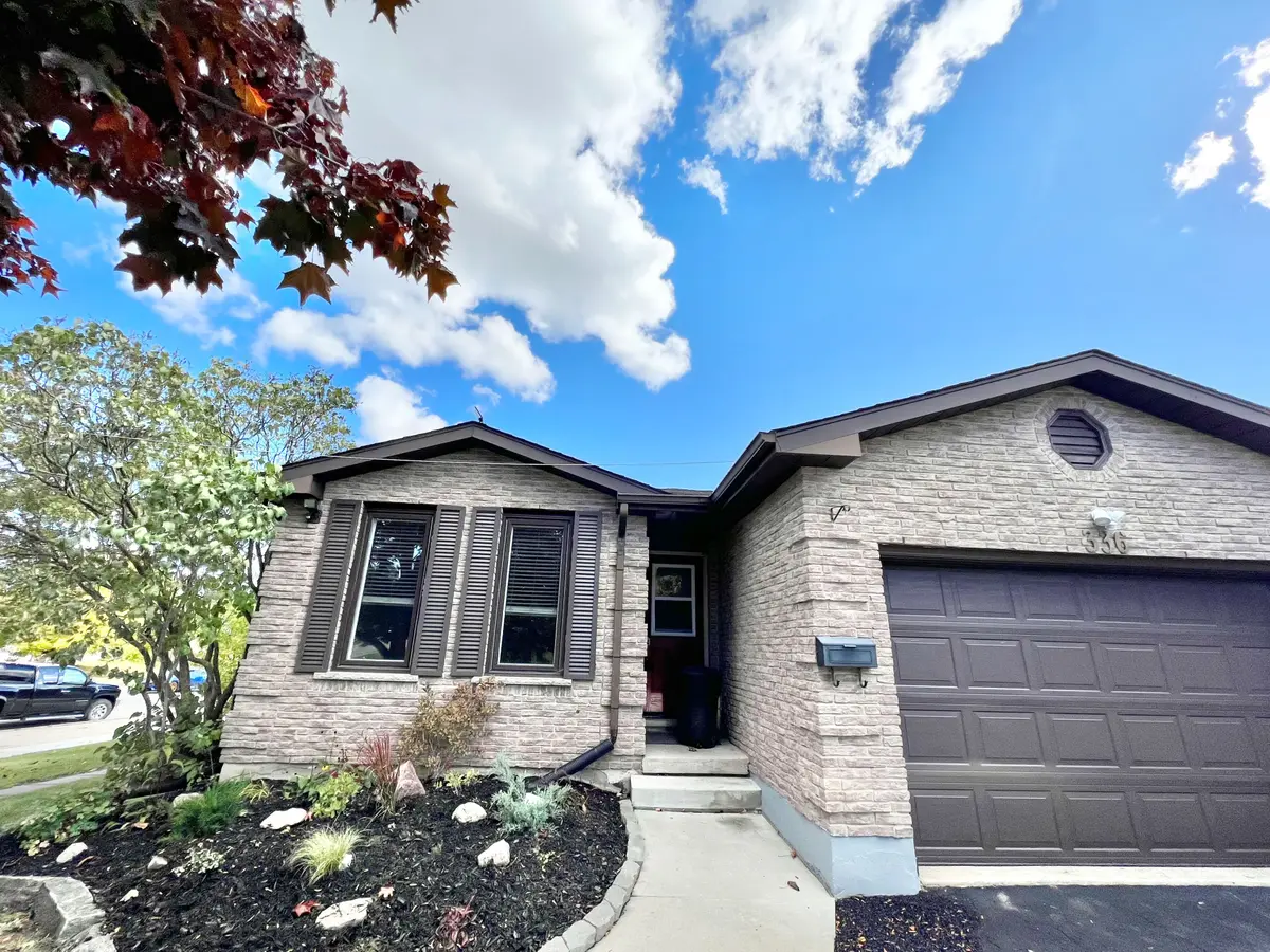Kitchener, ON N2N 2V5,336 Rolling Meadows DR #1