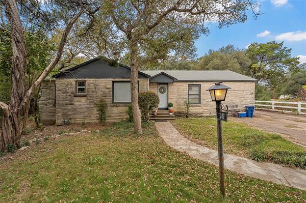 4200 Mockingbird Lane,  Waco,  TX 76708
