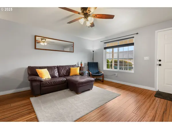 Vancouver, WA 98662,7300 NE 44TH WAY #L21