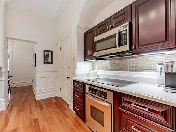 50 Rose AVE, Toronto C08, ON M4X 1N9