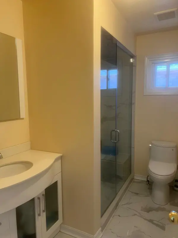 Ajax, ON L1T 3J3,14 Griffiths DR #1