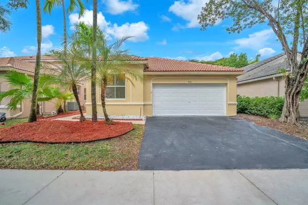 Weston, FL 33327,941 Bluewood Ter