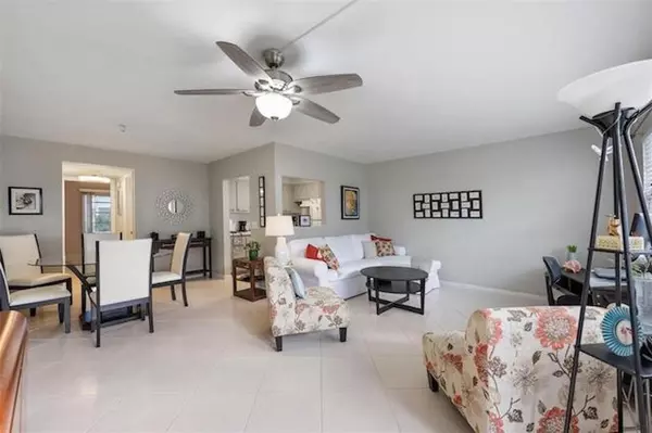 Deerfield Beach, FL 33442,194 Newport L #194
