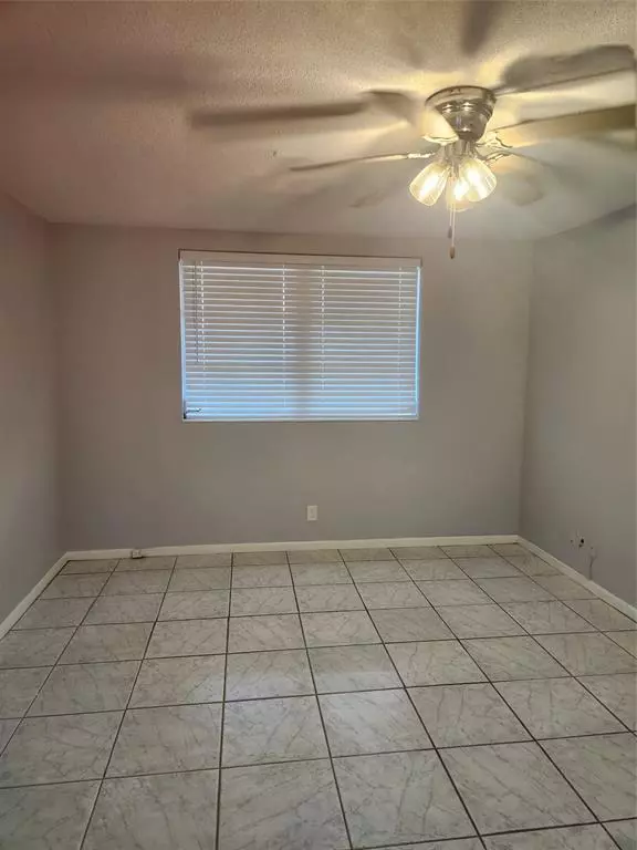 Lauderdale Lakes, FL 33313,2801 NW 47 tER #403B