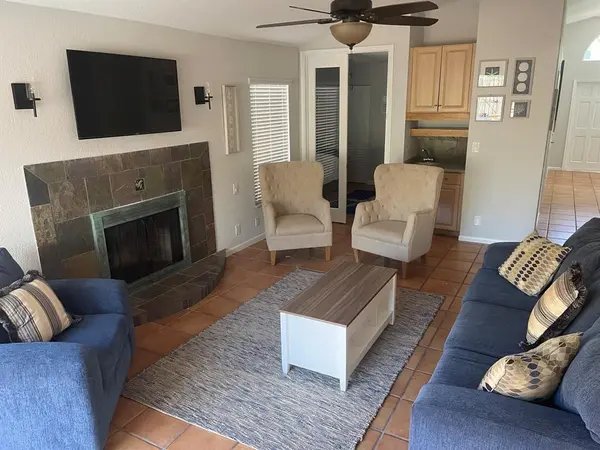 Fort Lauderdale, FL 33315,607 SW 15 Street