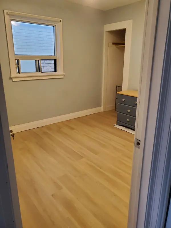 Toronto W03, ON M6N 2S2,27 Lambton AVE