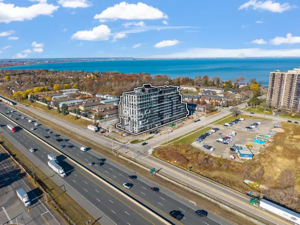 Hamilton, ON L8E 5B4,461 Green RD #315