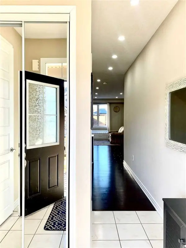 Cambridge, ON N3E 0C2,212 Ridge RD