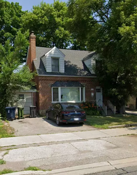 218 Finch AVE E #Main, Toronto C14, ON M2N 4R9