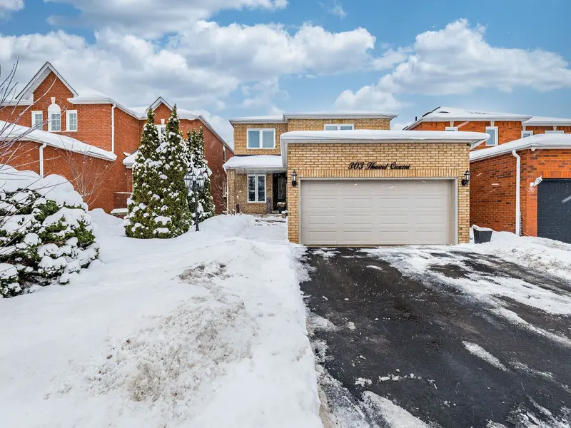 303 Howard CRES, Orangeville, ON L9W 4Y3