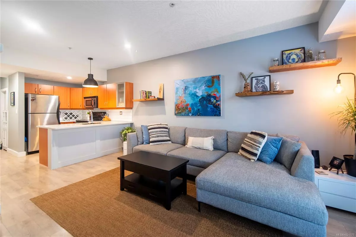 Langford, BC V9B 3X7,2747 Jacklin Rd #105