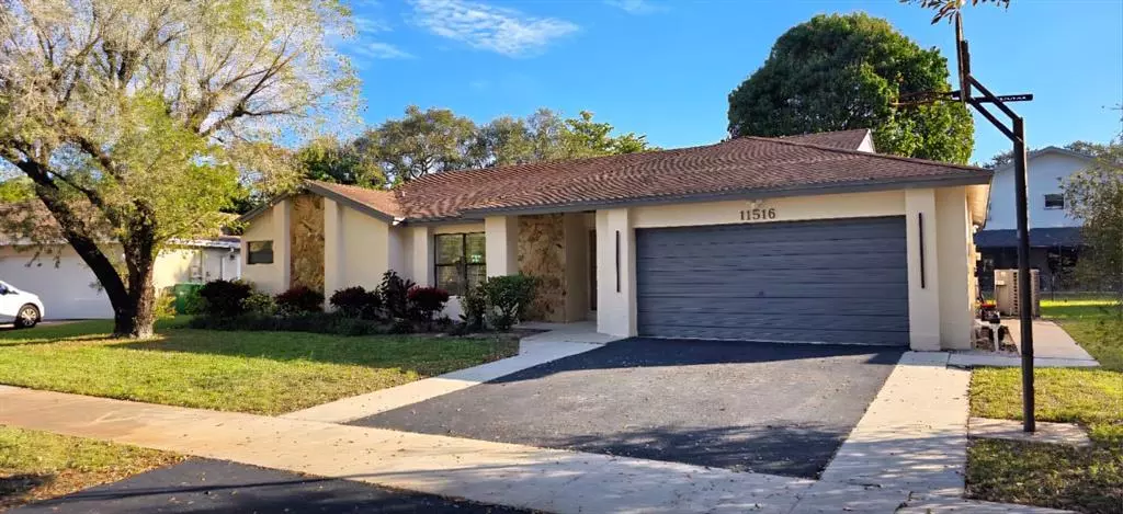 Cooper City, FL 33330,11516 SW 54th St