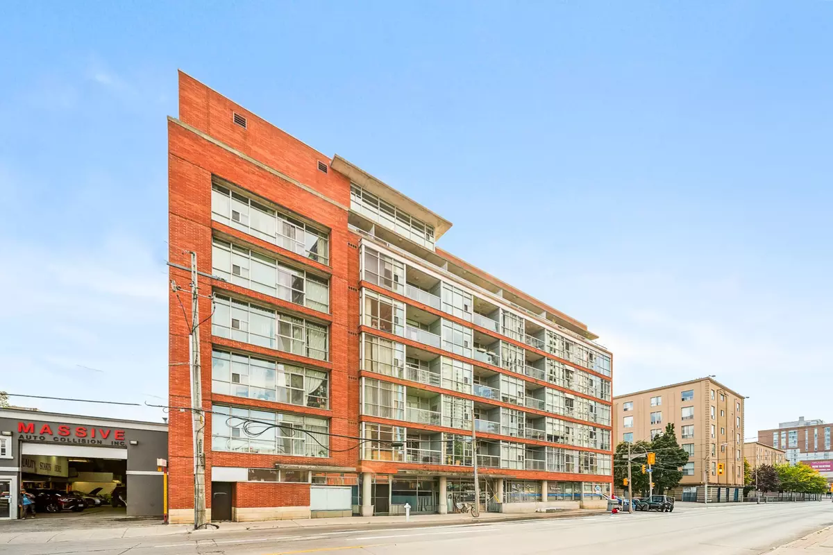 Toronto W02, ON M6H 4J8,1375 Dupont ST #210