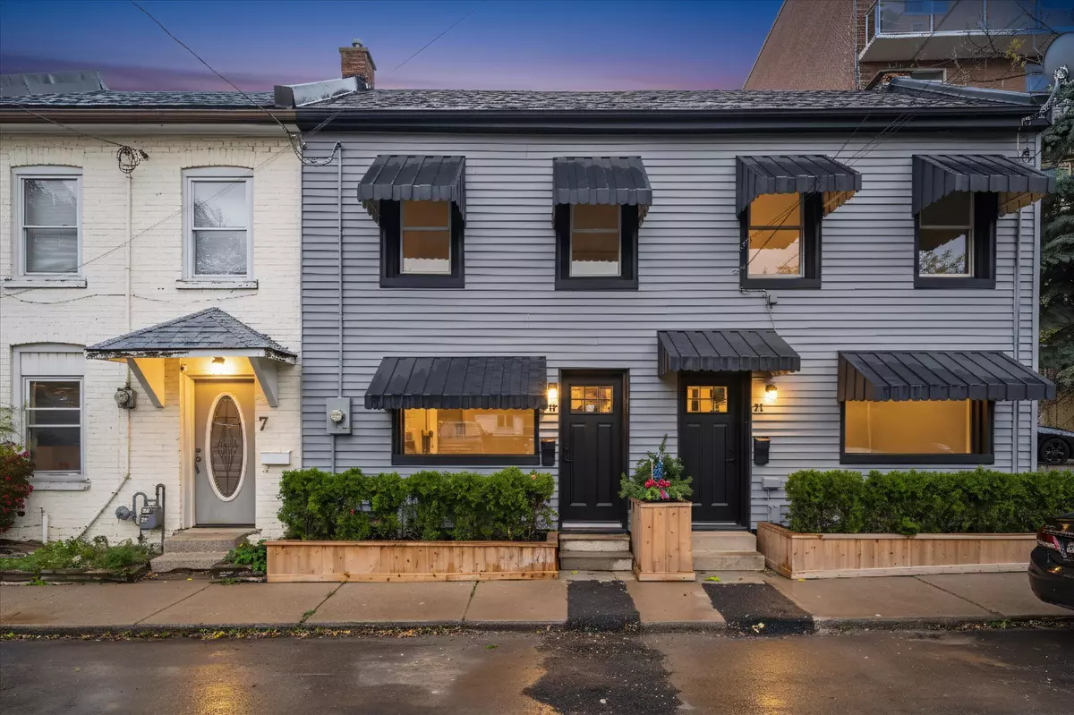 Hamilton, ON L8N 2P4,9 Ford ST