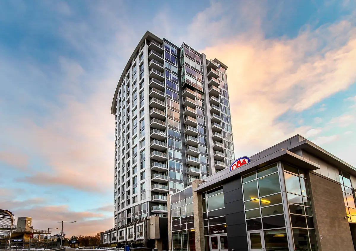 Glebe - Ottawa East And Area, ON K1S 3W9,1035 Bank ST N #1408