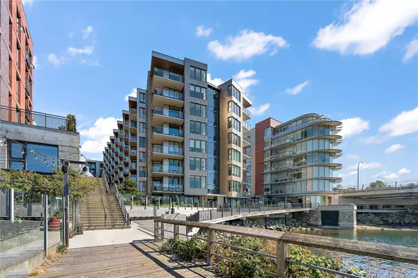 1628 Store St #716, Victoria, BC V8W 3K3