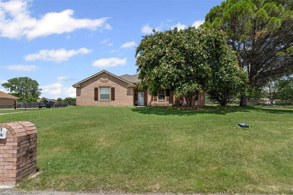 108 Lori Drive,  Willow Park,  TX 76087