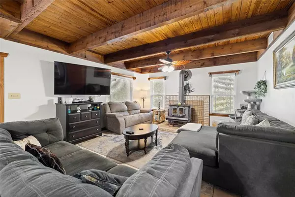 Holly Lake Ranch, TX 75765,164 Pine Needle Glen